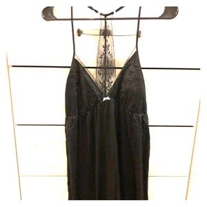 VS lace night gown